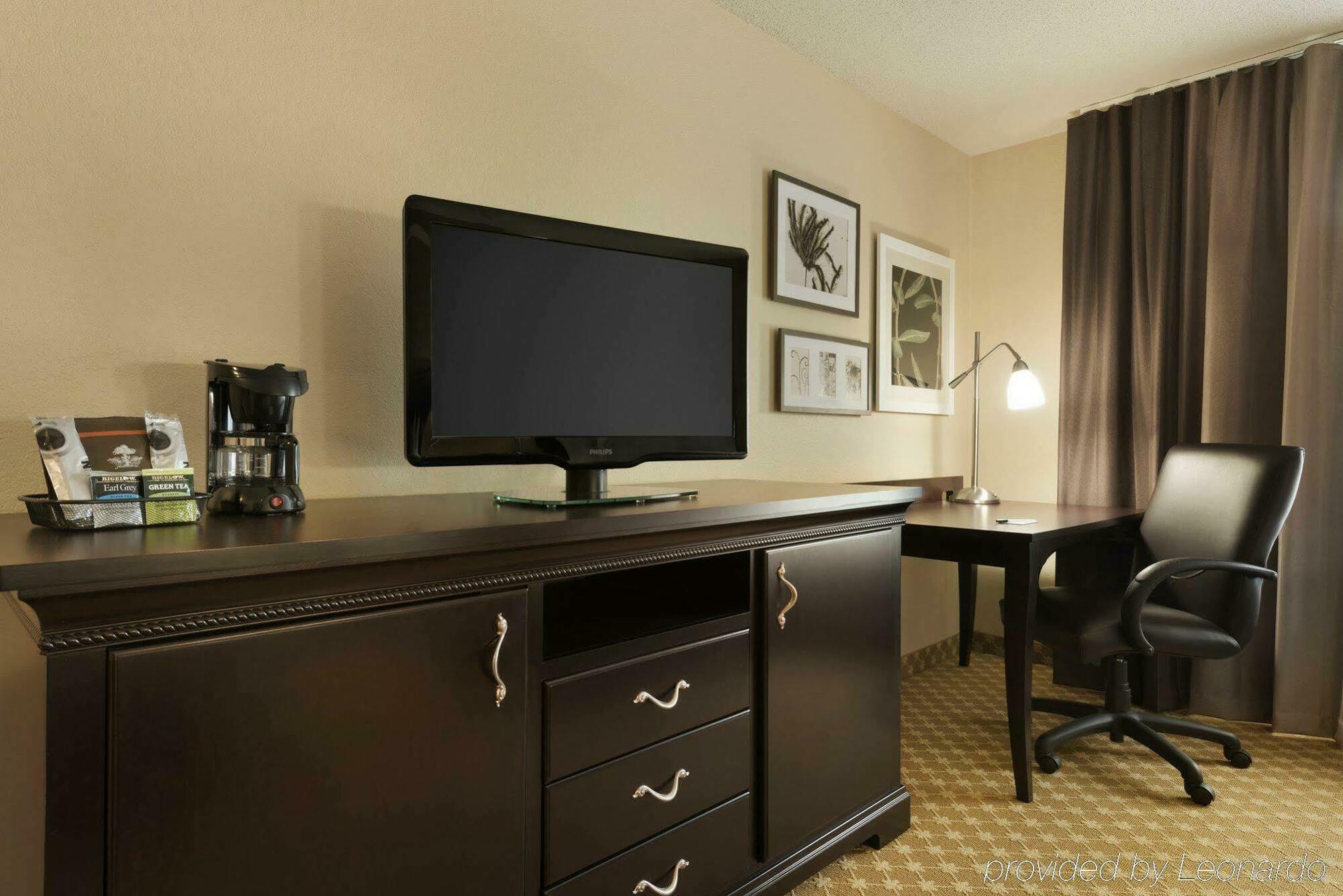 Quality Inn & Suites Alexandria Dış mekan fotoğraf